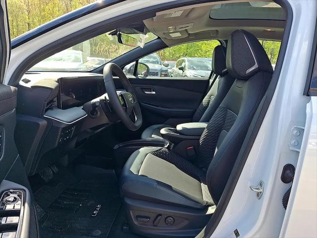 2026 Nissan LEAF PLATINUM+