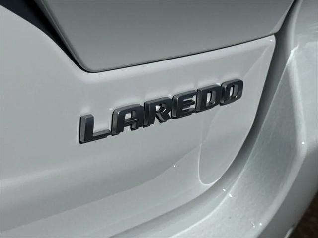 2026 Jeep Grand Cherokee Altitude 4x2
