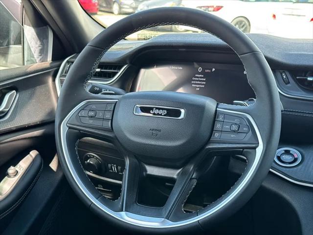 2026 Jeep Grand Cherokee Altitude 4x2