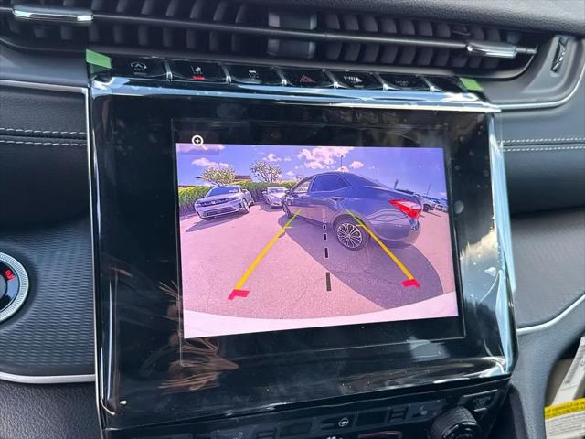 2026 Jeep Grand Cherokee Altitude 4x2