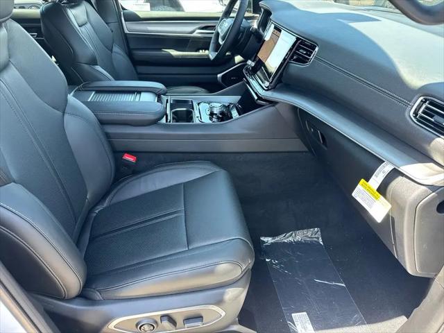 2026 Jeep Grand Wagoneer L 4x2