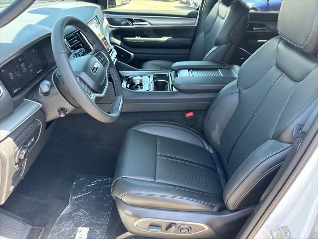 2026 Jeep Grand Wagoneer L 4x2