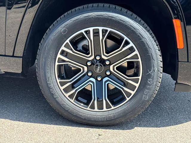 2026 Jeep Grand Wagoneer L 4x2