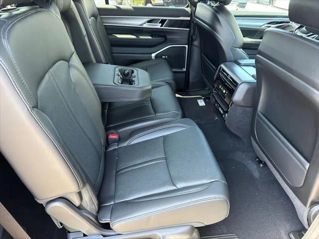2026 Jeep Grand Wagoneer L 4x2