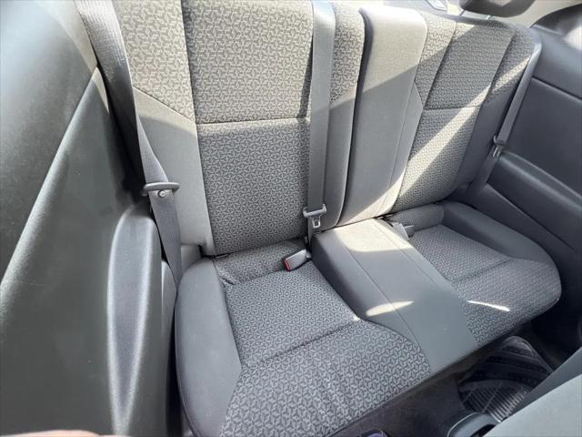 2007 Pontiac G5 Base