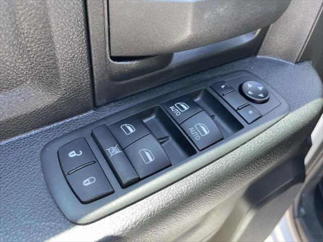2021 Ram 1500 Tradesman Crew Cab 4x4 5'7" Box