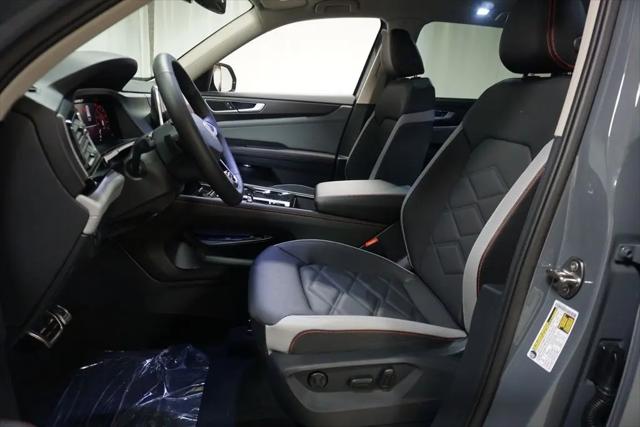 2026 Volkswagen Atlas Peak Edition