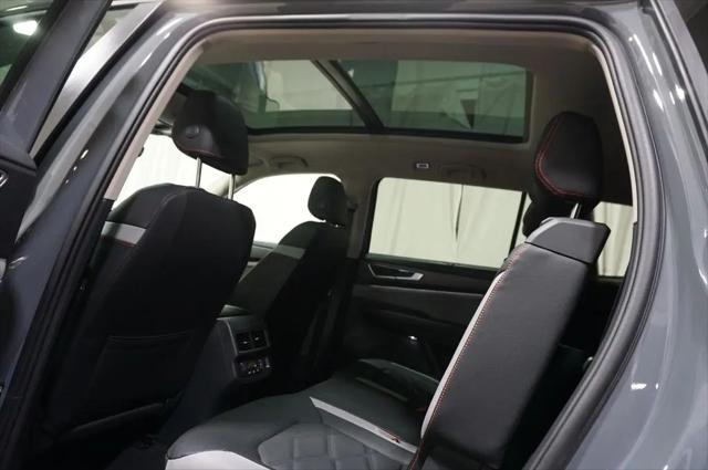 2026 Volkswagen Atlas Peak Edition