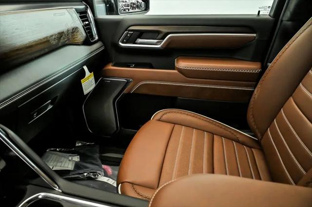 2026 GMC Sierra 2500HD Crew Cab, Standard Bed, Denali Ultimate, 4WD