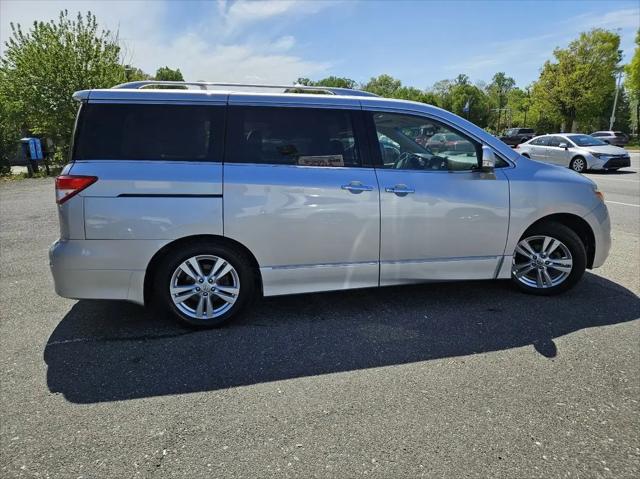 2012 Nissan Quest LE
