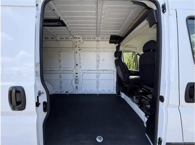 2023 Ram ProMaster 2500 Cargo Van High Roof 159" WB