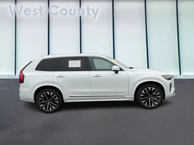 2025 Volvo XC90 B6 Plus 7-Seater