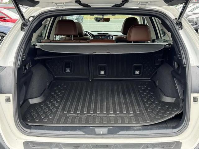 2022 Subaru Outback Touring