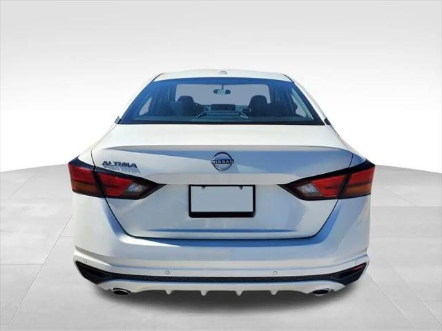 2026 Nissan Altima SV FWD