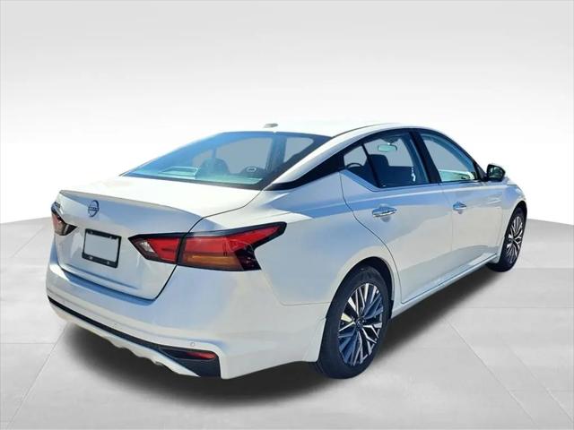 2026 Nissan Altima SV FWD