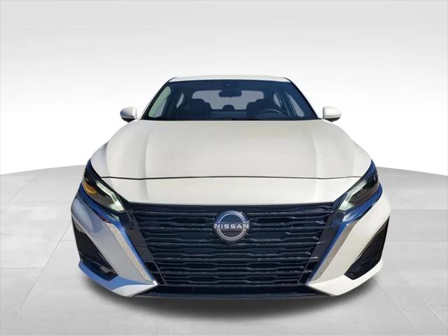 2026 Nissan Altima SV FWD