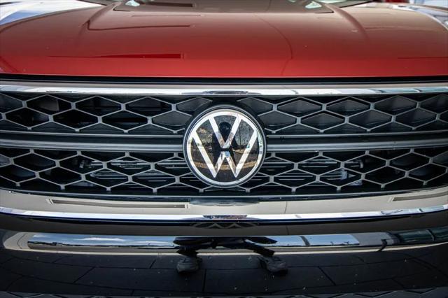 2024 Volkswagen Taos 1.5T SE