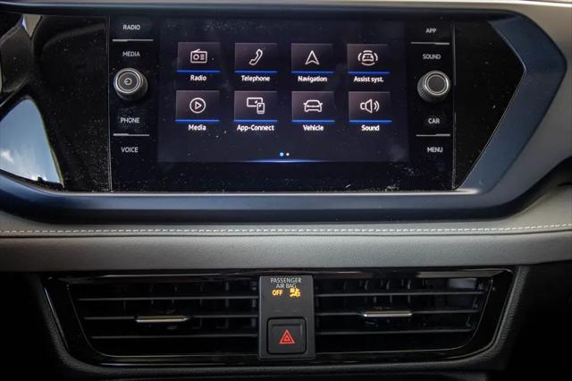 2024 Volkswagen Taos 1.5T SE