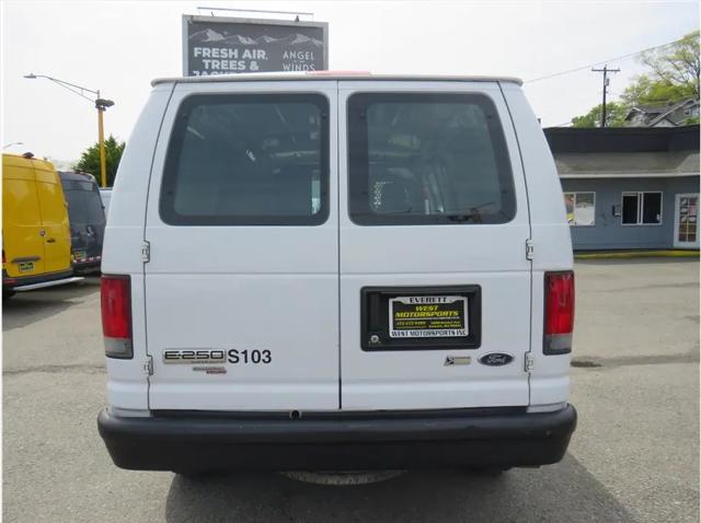 2013 Ford E-250 Commercial