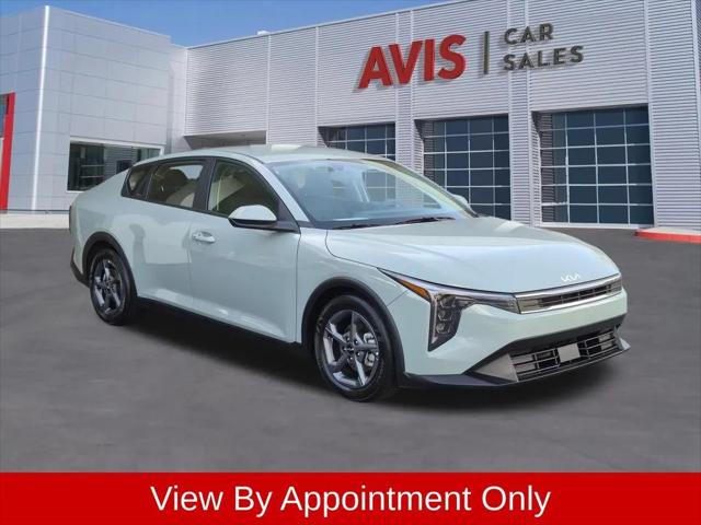 2025 Kia K4 LXS