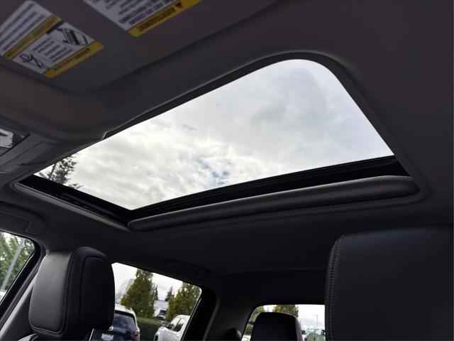 2024 Nissan Frontier Crew Cab SL 4x4