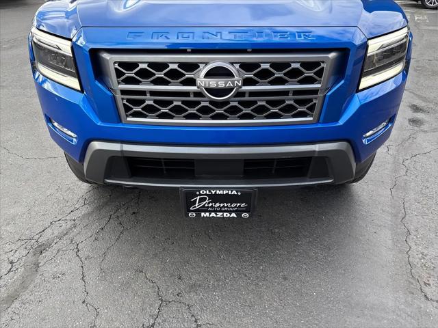 2024 Nissan Frontier Crew Cab SL 4x4