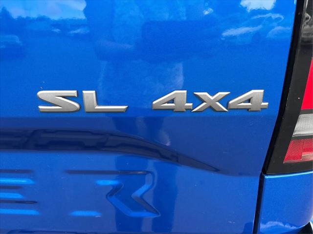 2024 Nissan Frontier Crew Cab SL 4x4