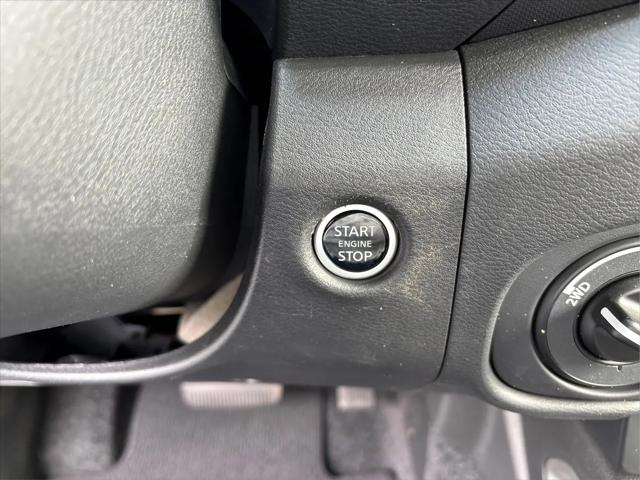 2024 Nissan Frontier Crew Cab SL 4x4