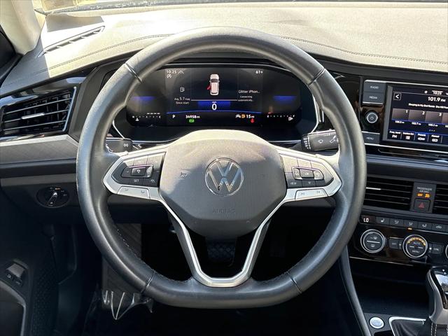 2023 Volkswagen Jetta 1.5T SE