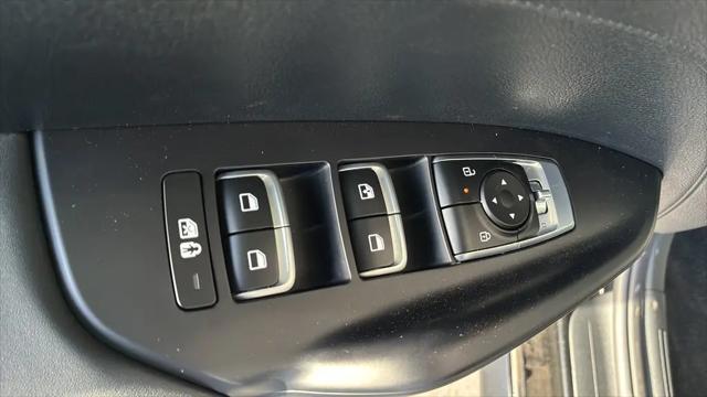 2026 Kia K5 LXS FWD