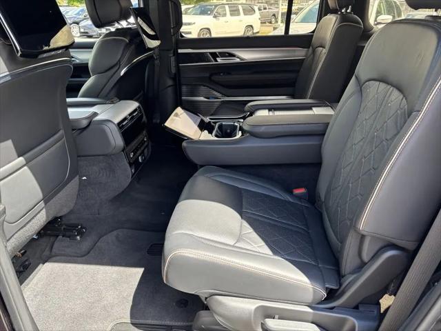 2023 Jeep Grand Wagoneer Series III