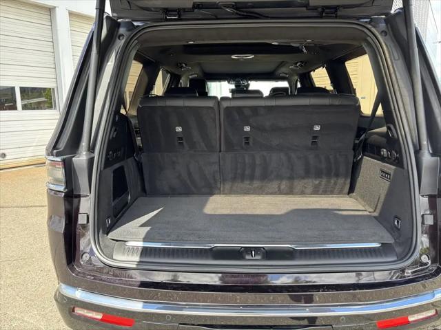 2023 Jeep Grand Wagoneer Series III