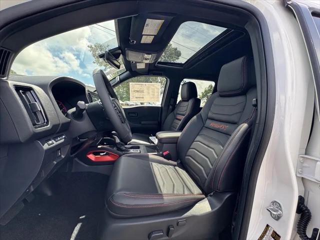 2026 Nissan Frontier Crew Cab PRO-4X 4x4