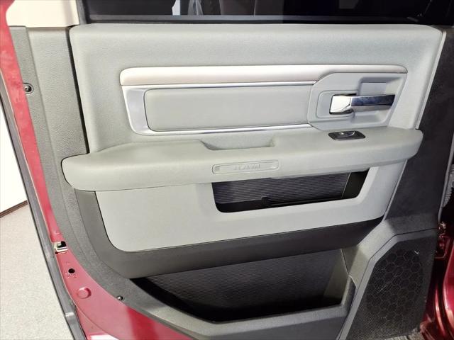 2019 Ram 1500 Classic Lone Star Crew Cab 4x2 5'7" Box