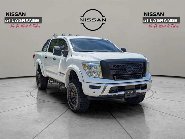 2020 Nissan Titan Crew Cab SV 4x4