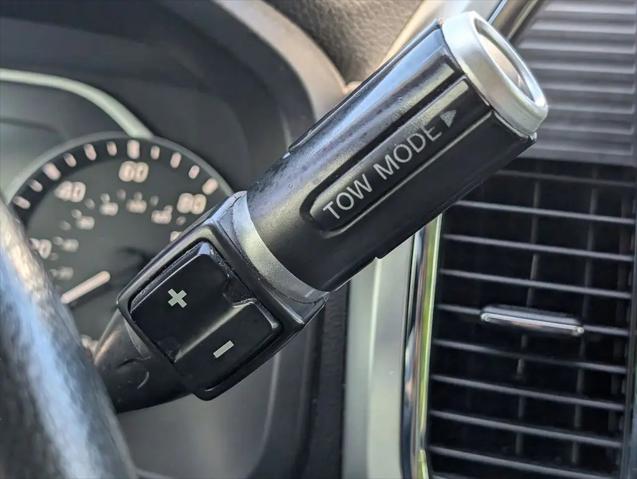 2020 Nissan Titan Crew Cab SV 4x4