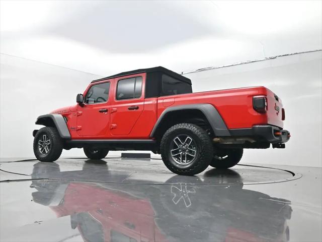 2024 Jeep Gladiator Sport