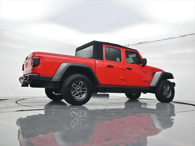 2024 Jeep Gladiator Sport