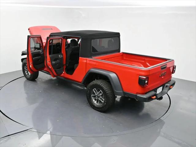2024 Jeep Gladiator Sport