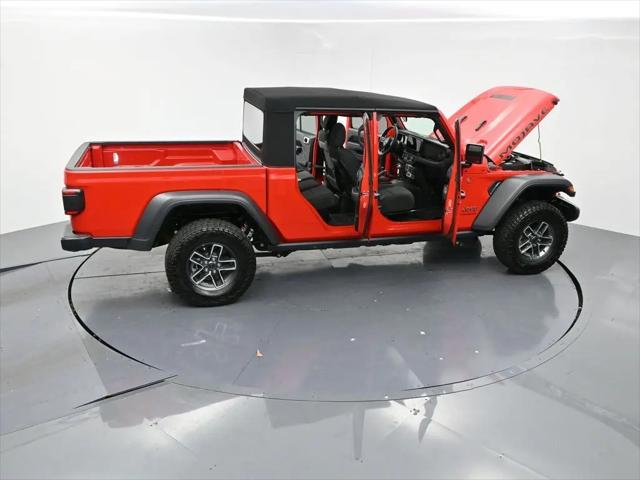 2024 Jeep Gladiator Sport
