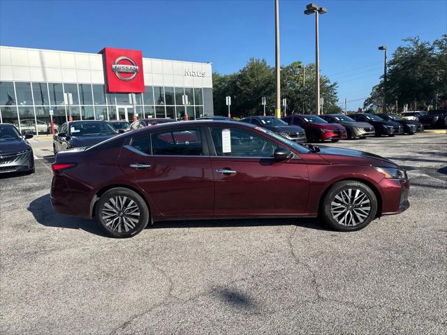2024 Nissan Altima SV FWD