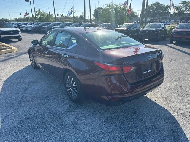 2024 Nissan Altima SV FWD