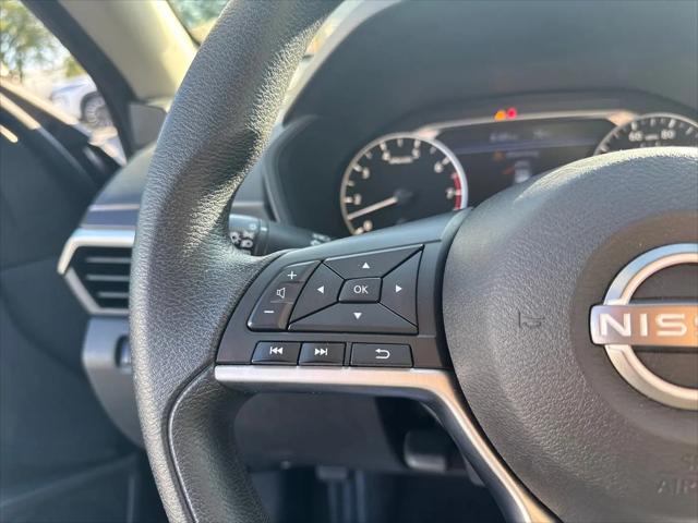 2024 Nissan Altima SV FWD