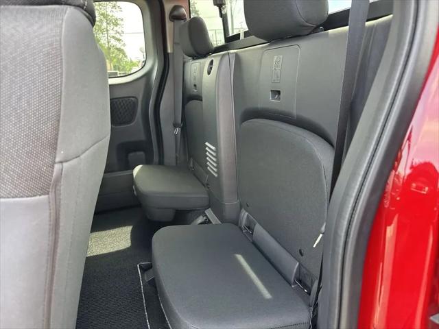 2025 Nissan Frontier King Cab SV 4x2