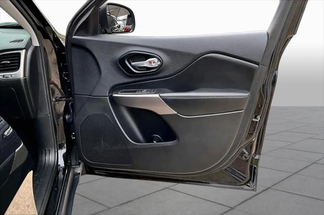 2022 Jeep Cherokee Latitude Lux FWD