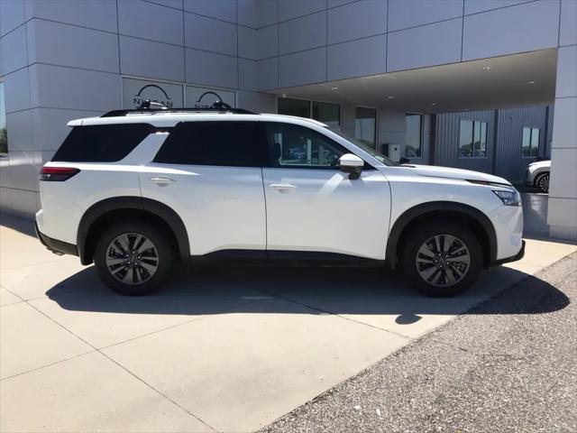 2024 Nissan Pathfinder SV FWD