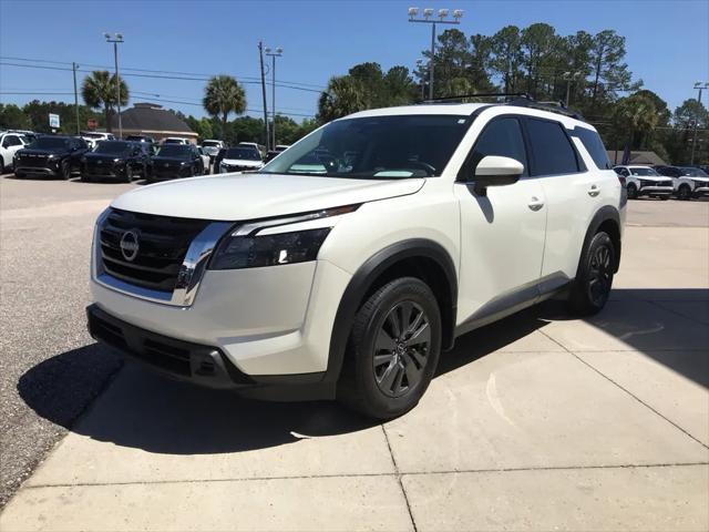 2024 Nissan Pathfinder SV FWD
