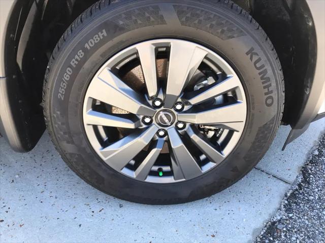 2024 Nissan Pathfinder SV FWD