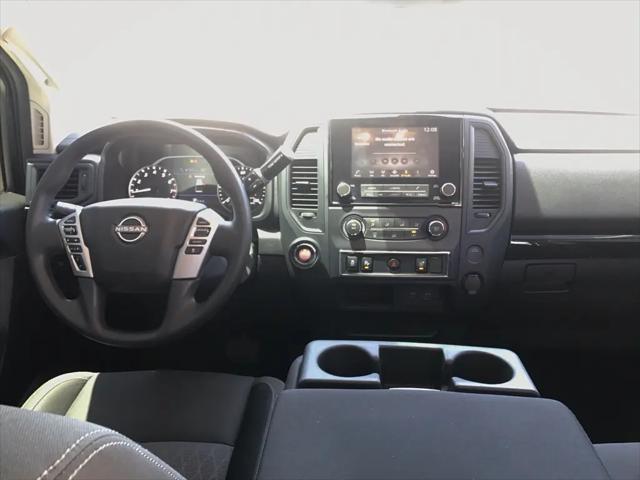 2024 Nissan Titan Crew Cab SV 4x2