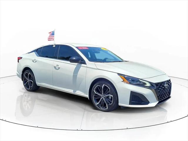 2024 Nissan Altima SR Intelligent AWD